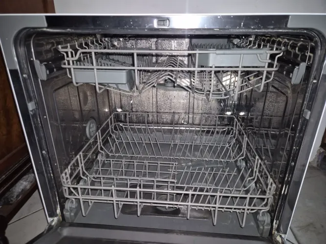 Lava louças Philco - PLL08B - Funcionando perfeitamente