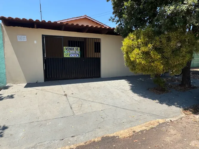 CASA A VENDA VENDA  SETOR SUL - GOIANIRA-GO, 3 QUARTOS 