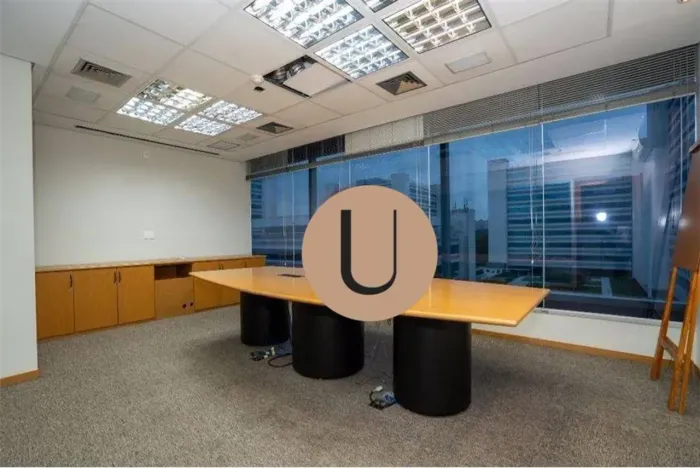 Sala Comercial à venda, Jardim São Luís (Zona Sul), São Paulo - SA0047.