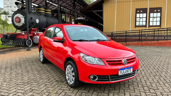 Volkswagen Voyage Comf/highli. 1.6 MI T.flex 8V 4P 2013