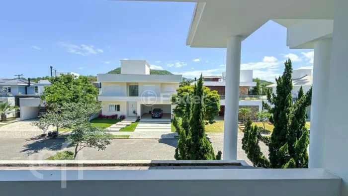 Casa em Condomínio à venda Rodovia Doutor Antônio Luiz Moura Gonzaga, Rio Tavares - Floria