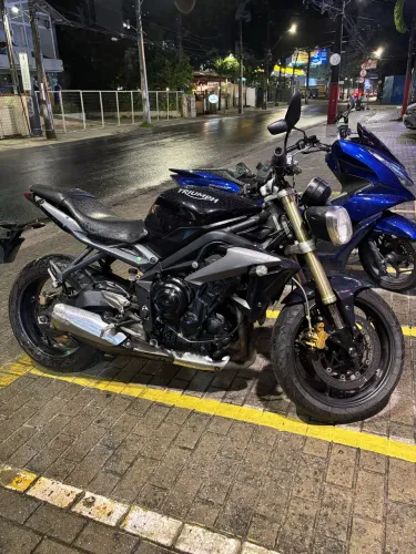 Street triple 2015