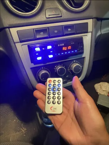 Vendo aparelho de som automotivo com bluetooth 