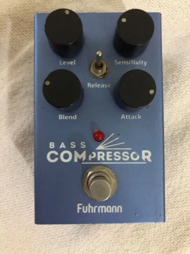 Pedal de Efeitos Bass Compressor Fuhrmann