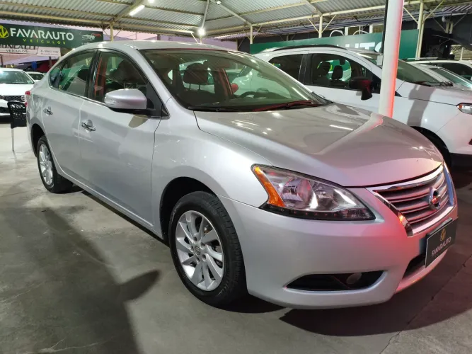Nissan Sentra SV 2.0 Flexstart 16V Aut. 2015