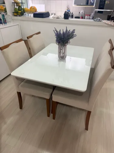 Mesa de jantar 120x80 cm.