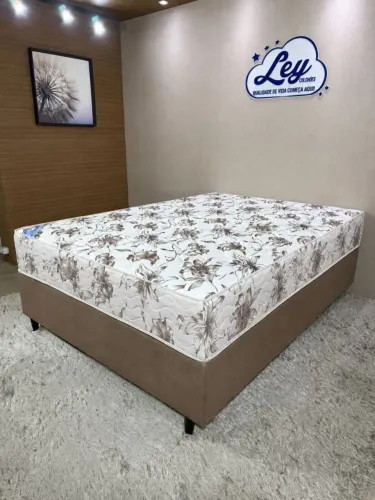 Cama esmeralda _ Brinde travesseiros!
