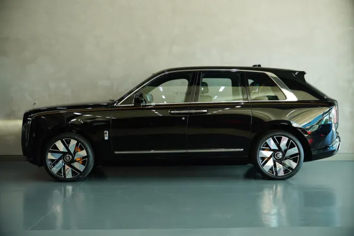 Rolls-Royce Cullinan 6.7 V12 AUT 2026