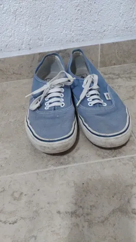 Tênis Vans Authentic 