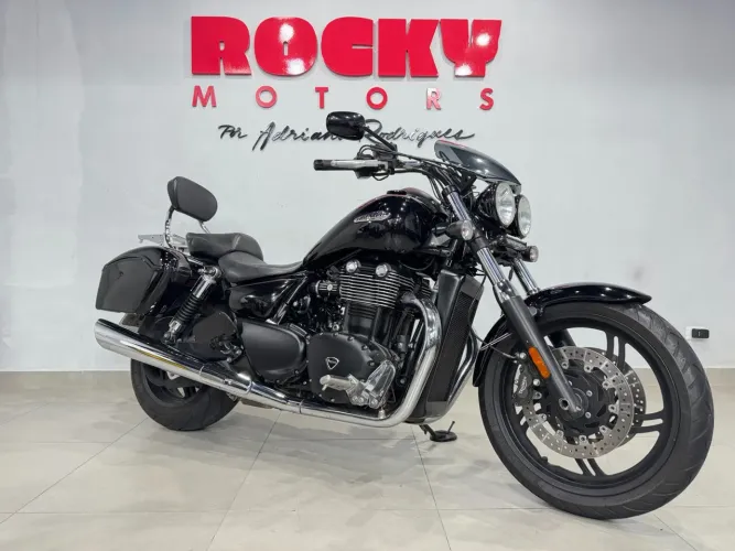 Triumph THUNDERBIRD 1700 STORM