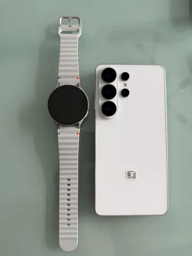 Galaxy watch 7 44mm + samsung S26 ultra