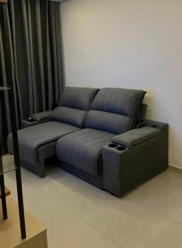 Sofá retrátil