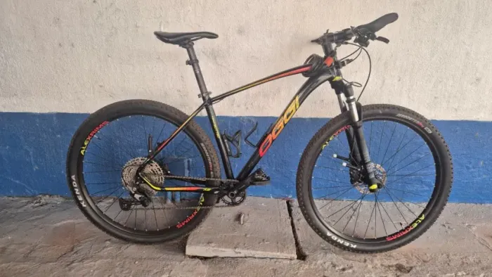 Bike Oggi 7.2 Sistema Shimano DEORE