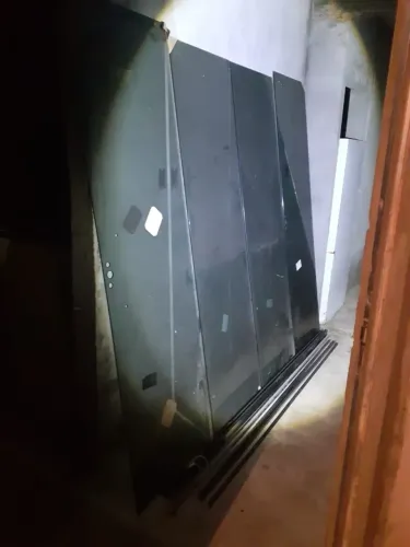 Porta e janela de blindex nuca usado