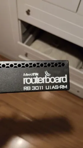 MIKROTIK ROUTERBOARD RB3011 UIAS-RM
