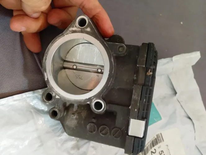 Tbm, corpo de borboleta, para Peugeot 206, 207 motor 1.4, nunca foi usado