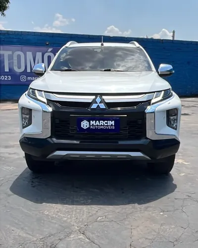 Mitsubishi L200 Triton Sport HPE-S 2.4 CD Dies. AUT 2023