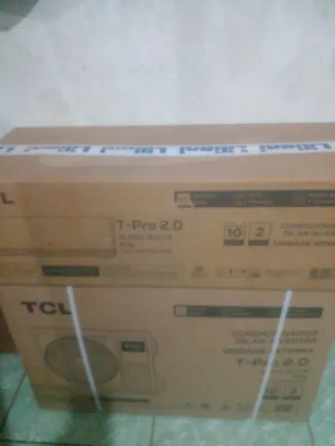Vendo arcondicionado 12 mil BTUS inverte marca TCL lacrado nunca usado no valor de 2.200