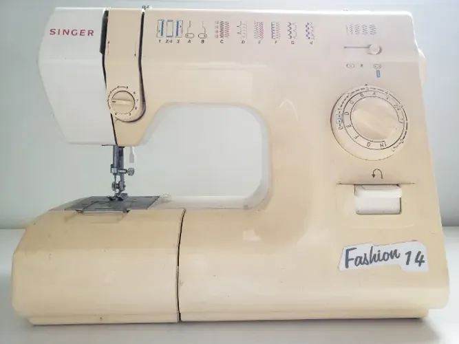 Máquina De Costura Singer Fashion 14