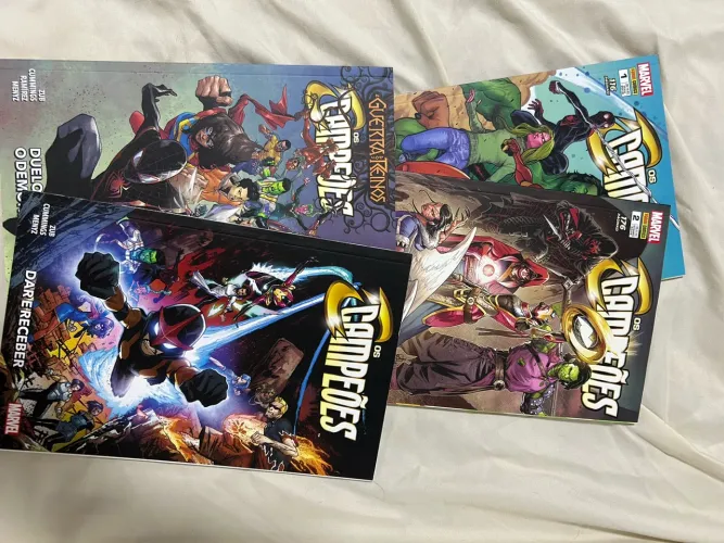 Kit Os Campeões Marvel - 4 HQs Panini
