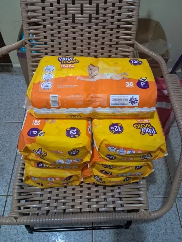 fraldas descartáveis ( Piquitucho )