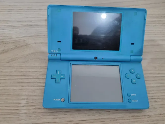 Nintendo dsi com jogo original.