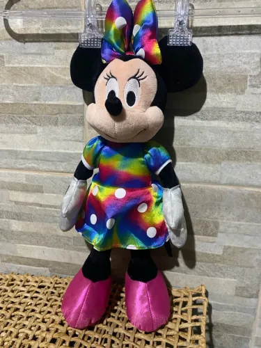 Pelúcia da Minnie arco íris original Disney