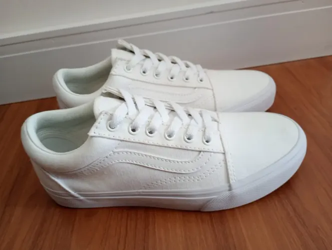 Tênis old skool original novo TAM 36/38