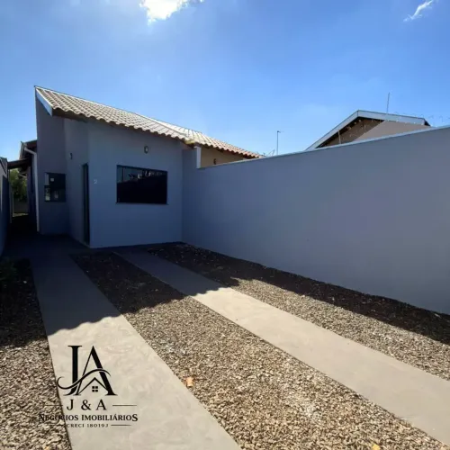 Casa á venda com 2 quartos no Nova Campo Grande, aceita MCMV