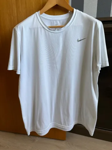 Camiseta Nike Dri-Fit GG Branca