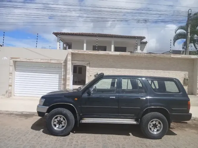 Toyota Hilux SW4 4X4 2.8 Diesel 1995