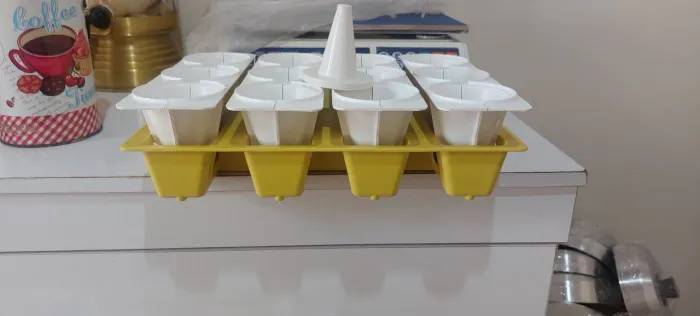 Formas para fabricar coxinha e pastel