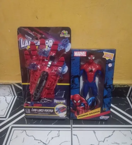 Boneco homem aranha + luva lançadora!!