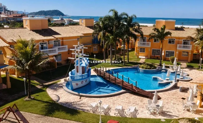 CASA NA PRAIA DE PALMAS EM CONDOMÍNIO FECHADO, 50M DO MAR