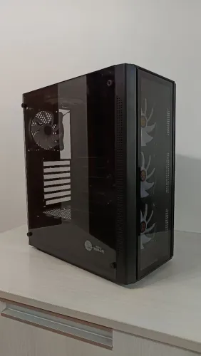 Gabinete Gamer Ninja FÚRIA Mid Tower com 5 fans ARGB