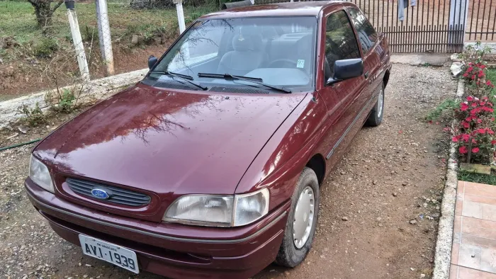 Ford Escort GL 1.8i / 1.8 (álcool) 1996