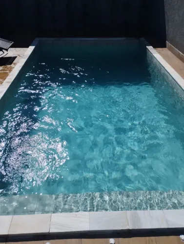 Piscineiro/limpeza de piscinas 