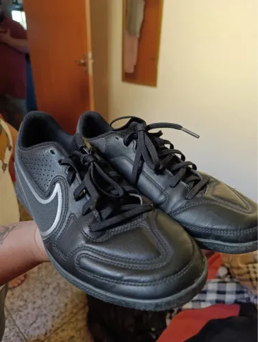 Chuteira Futsal Nike Tiempo Legend 9 Club
