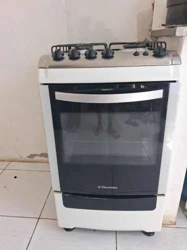 Fogão Electrolux 4 bocas chef elétrico