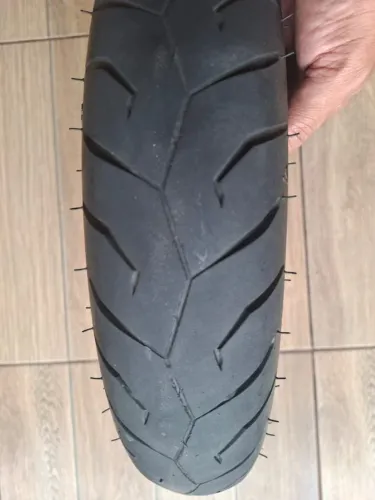 Pneu Dianteiro Pirelli Diablo Rosso Scooter 100/80-14 PCX 150 - Semi Novo