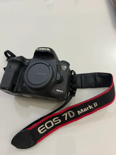 CANON EOS 7D MARK II - CORPO PROFISSIONAL | EXCELENTE ESTADO