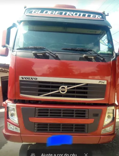 Caminhão volvo 