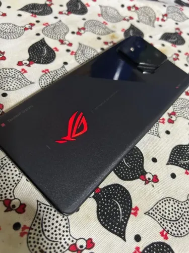 ROG PHONE 8 ( MAQUINA GAMER) 12/256