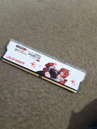 DDR5 16GB <br>16GB <br>6Jhuor400MHZ<br>JUHOR<br>RGB<br>NOVA Só tirei pra testar....<br>Golpistas nem tentem.