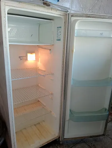 Geladeira uma porta