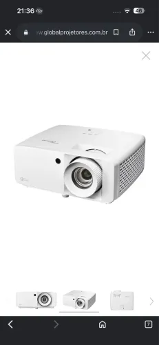 Projetor UHZ 66 na caixa