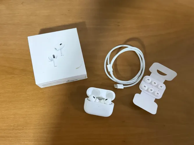 AirPods Pro 2 - USB-C, Caixa completa