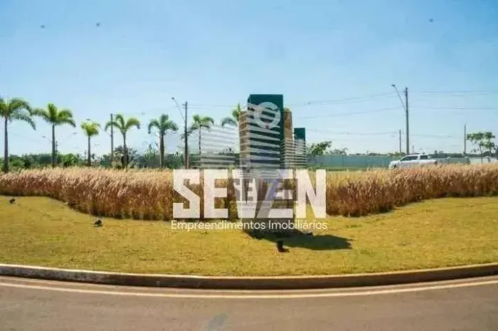 venda terreno no Condomínio Tamboré Bauru