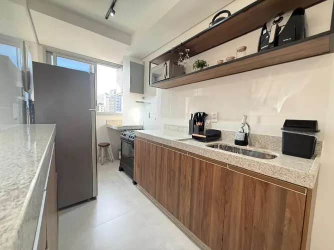 Aluguel - 2 suites - Mobiliado - Área Hospitalar BH
