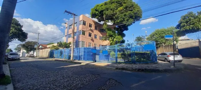 Prédio Comercial à venda, 10 vagas, Estrela do Oriente - Belo Horizonte/MG